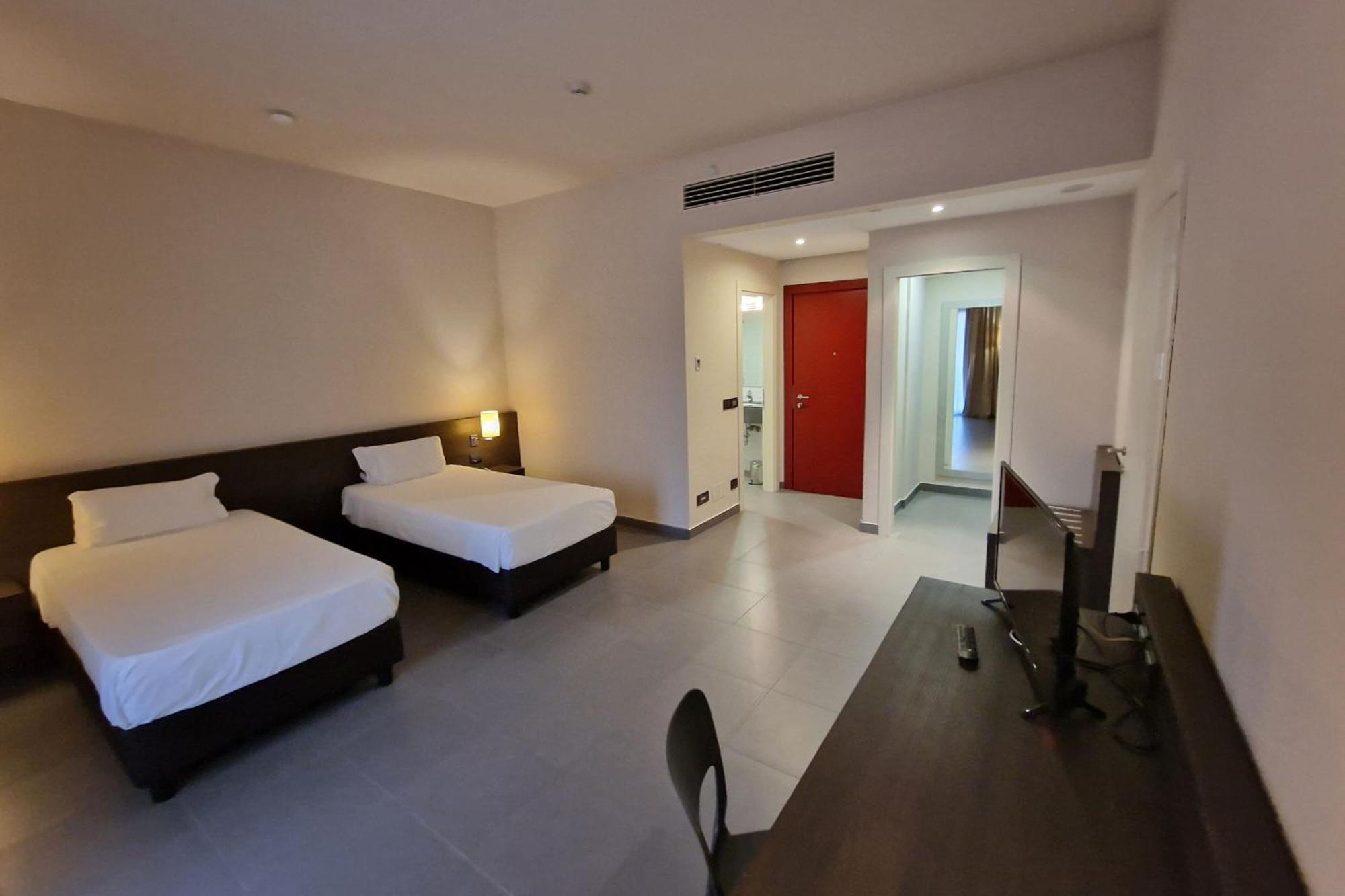 Inn Naples Airport Gricignano d'Aversa Exterior foto